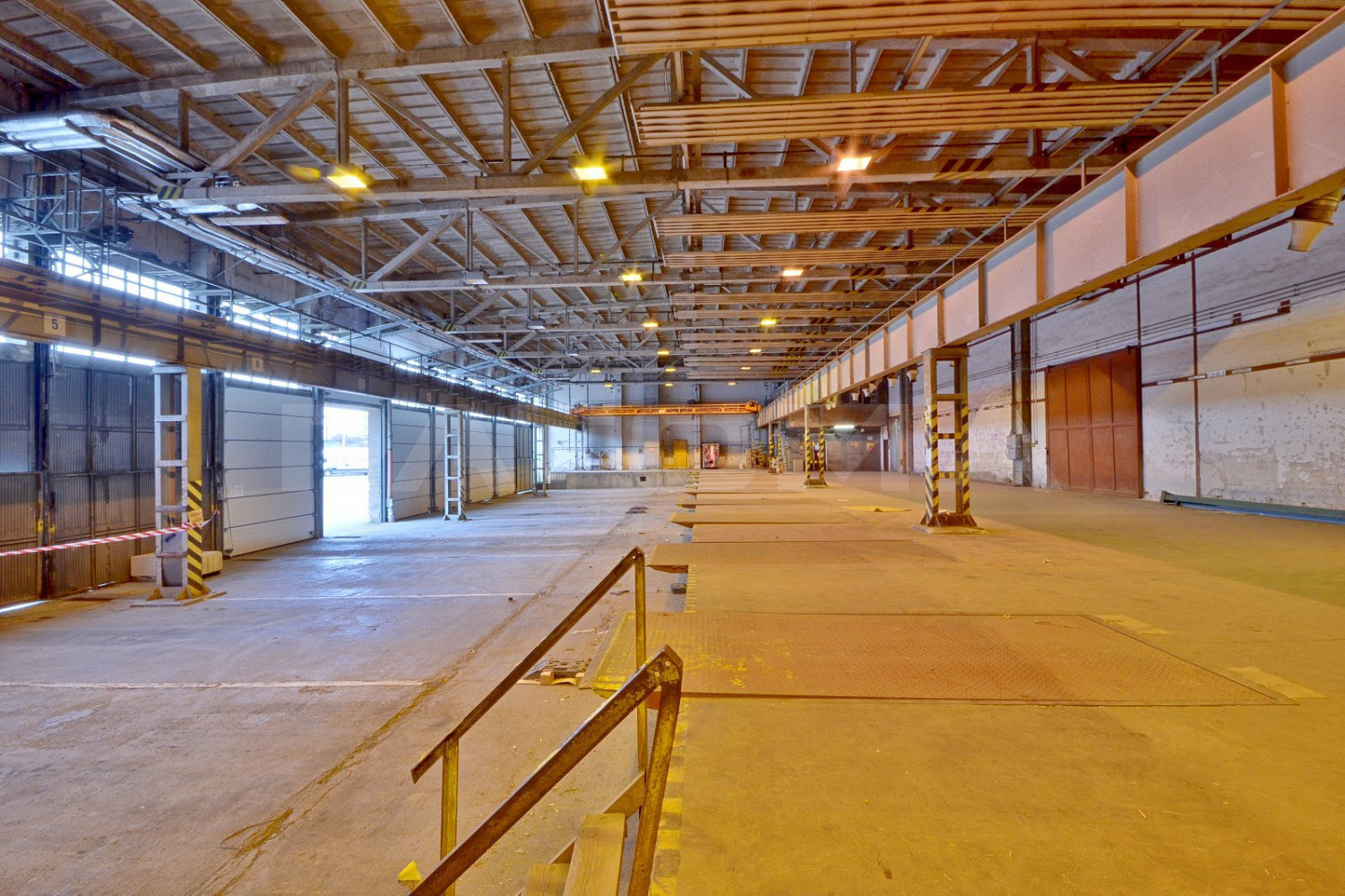Pronájem skladovacích prostor 1 025 m² – fotografie 5