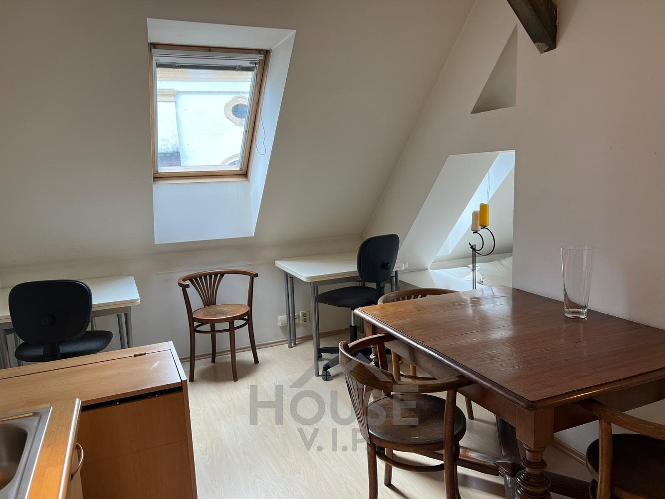 Prodej bytu 2+kk 70 m² – fotografie 2