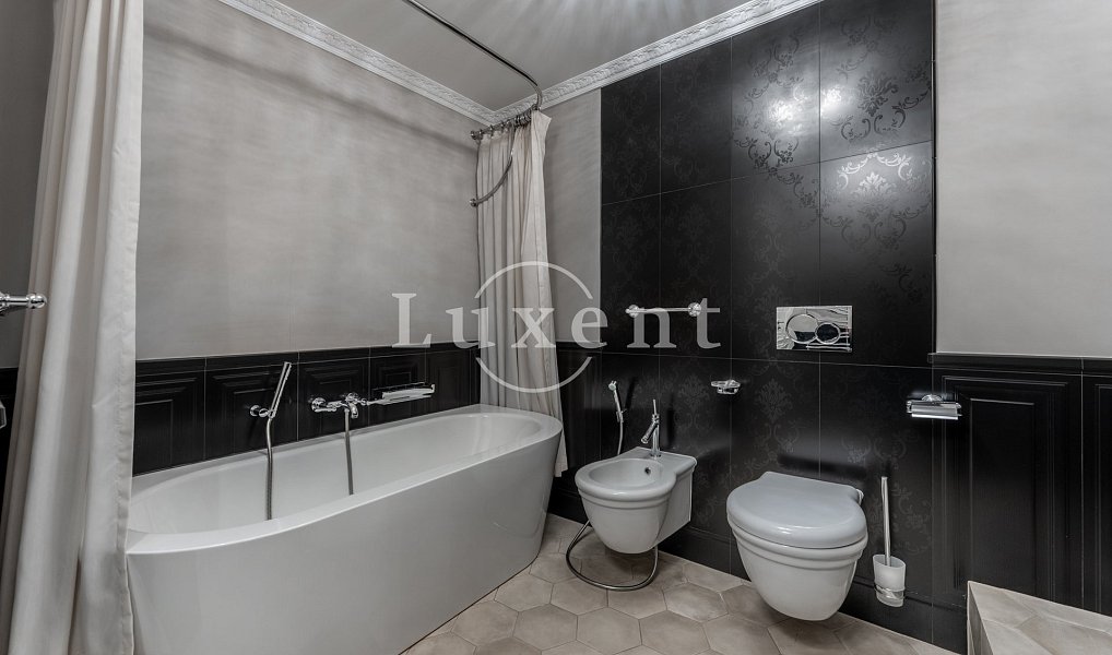 Prodej bytu 4+kk 162 m², Karlovy Vary – náhled fotky 6