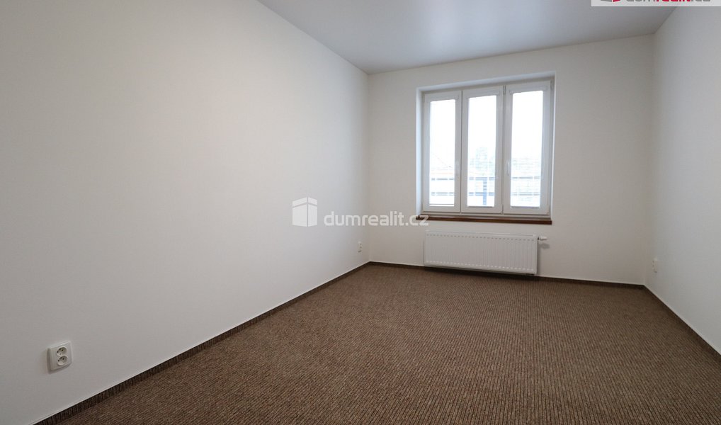 Pronájem bytu 2+kk 51 m², Dalovice – náhled fotky 9