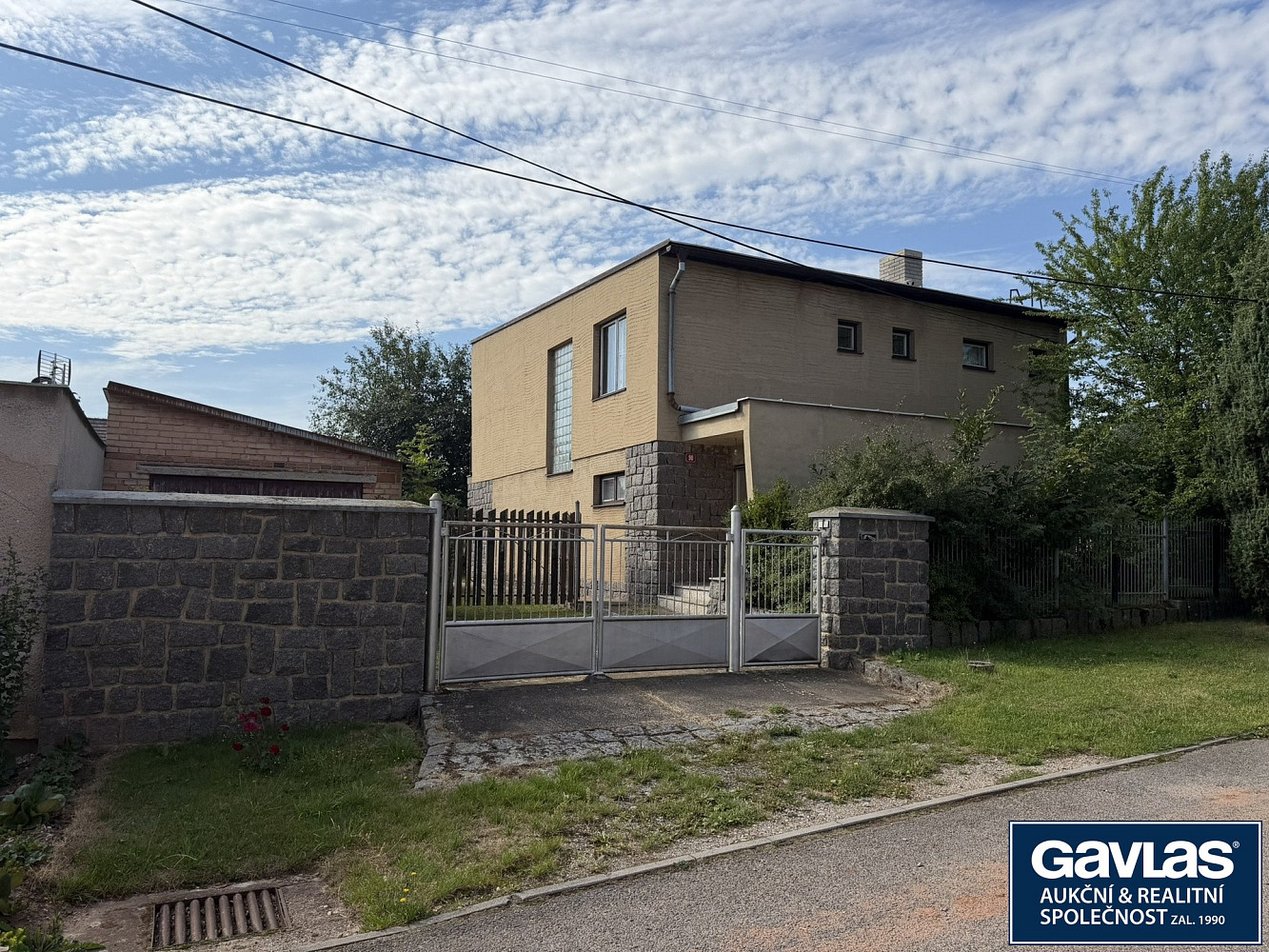 Prodej domu 179 m² s pozemkem 805 m²