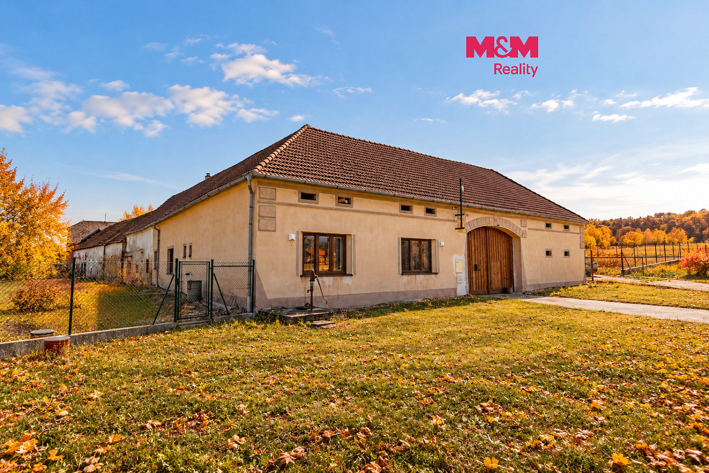 Prodej domu 163 m² s pozemkem 7 999 m²