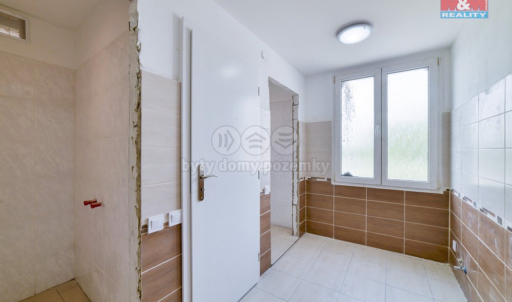 Prodej výrobních prostor 11 856 m², Cheb – náhled fotky 23