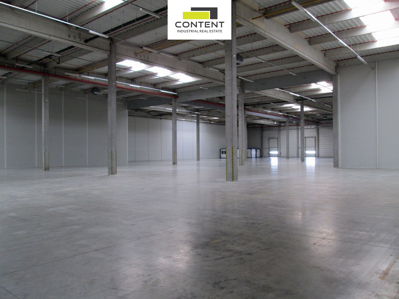 Pronájem skladovacích prostor 2 342 m² – fotografie 3