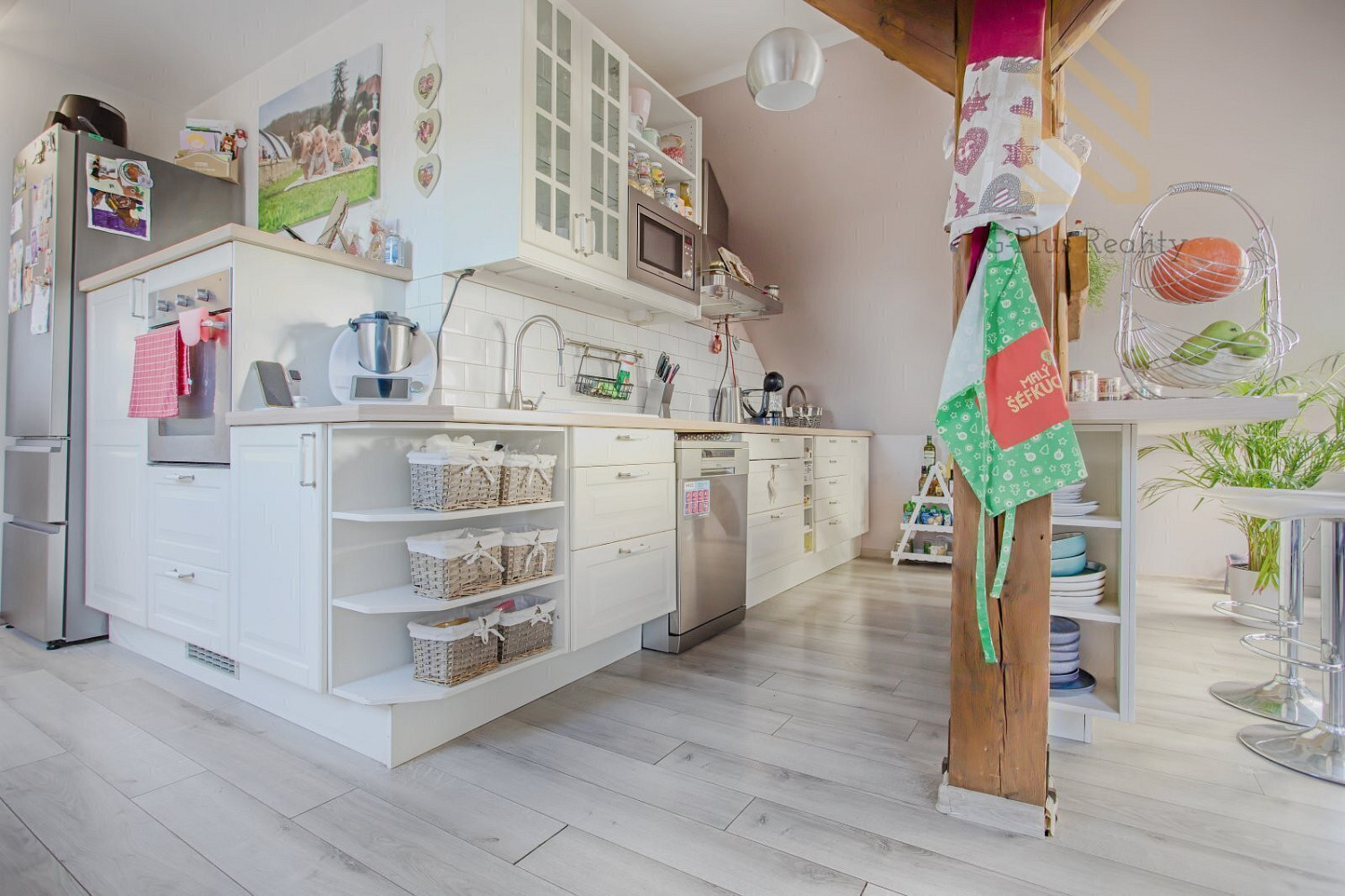 Prodej domu 244 m² s pozemkem 1 483 m² – fotografie 4