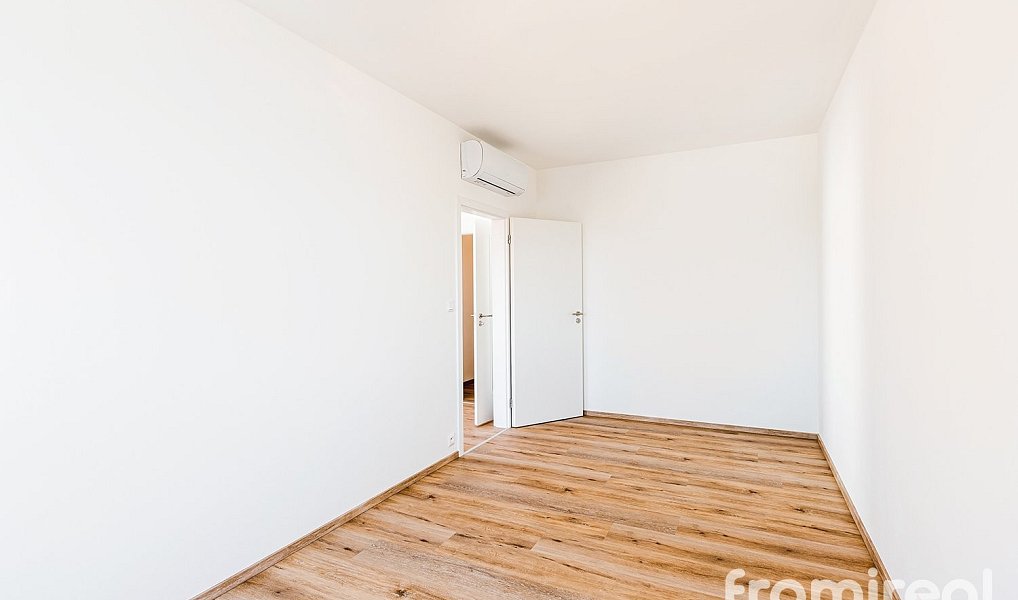 Pronájem bytu 2+kk 46 m², Brno – náhled fotky 3