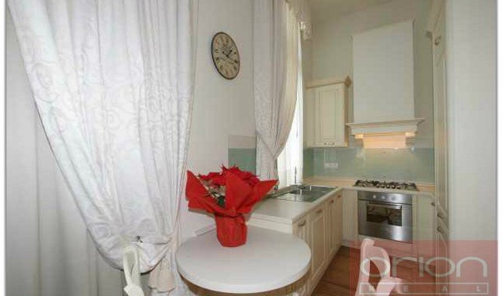 Pronájem bytu 3+kk 110 m², Praha – náhled fotky 2