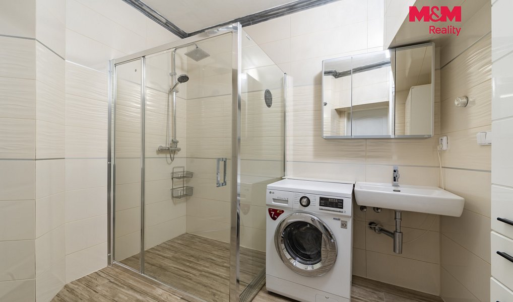 Prodej nájemního domu, činžáku 340 m², Karlovy Vary – náhled fotky 8