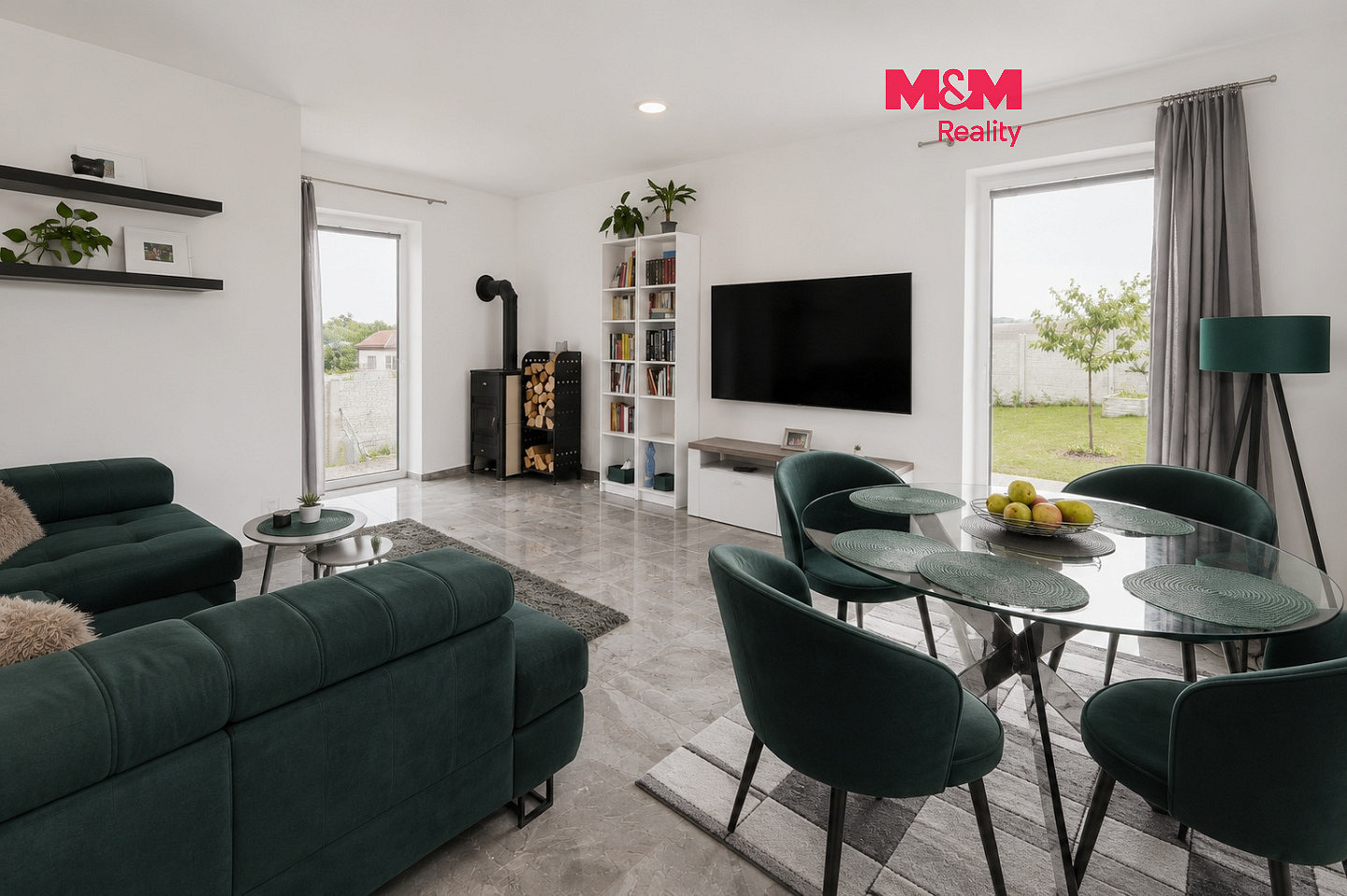 Prodej domu 238 m² s pozemkem 926 m²