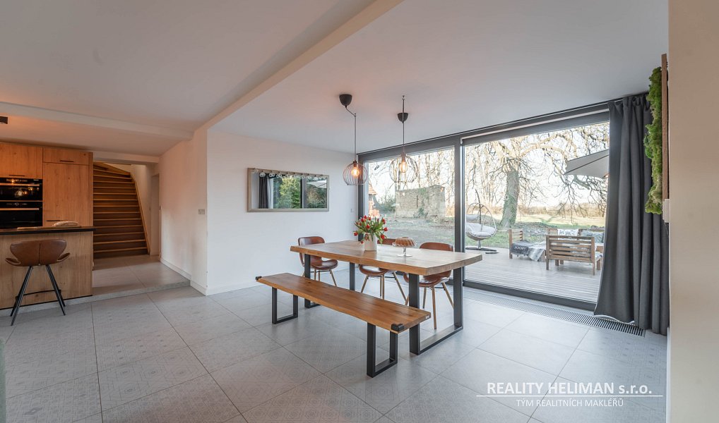 Prodej domu 260 m² s pozemkem 5 558 m², Košice – náhled fotky 11