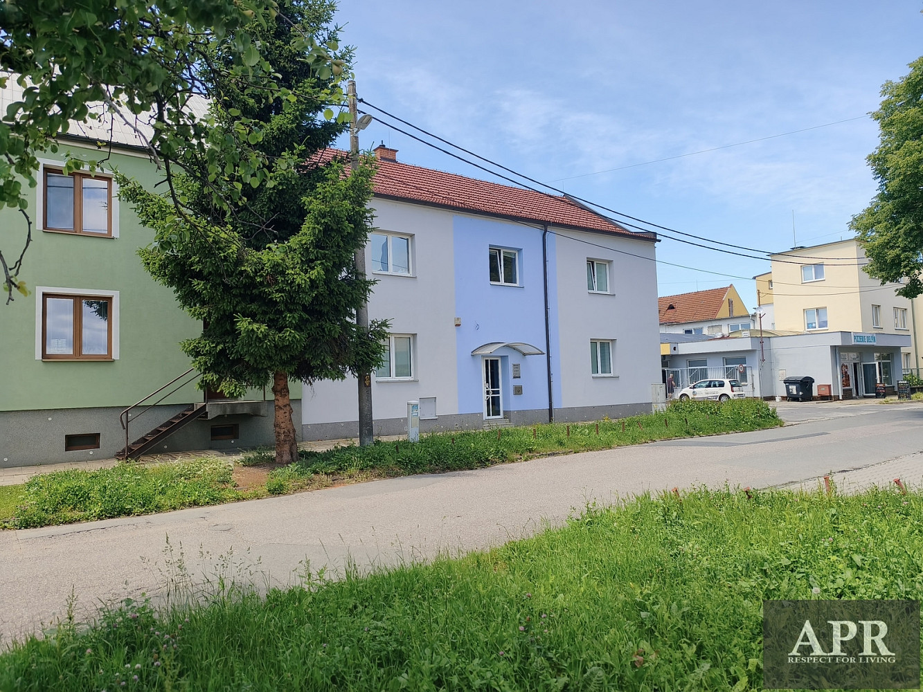 Pronájem kanceláře 50 m² – pohled 2