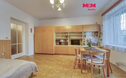 Prodej bytu 1+kk 30 m², Rokycanská, Plzeň - Lobzy