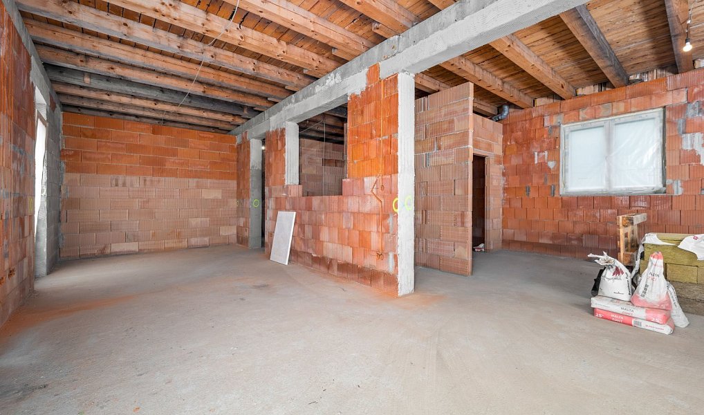 Prodej domu 322 m² s pozemkem 1 256 m², Rudolfov – náhled fotky 5