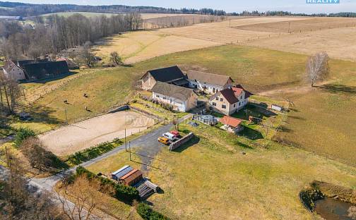 Prodej domu 250 m² s pozemkem 99 267 m², Dolní Žandov - Salajna, okres Cheb