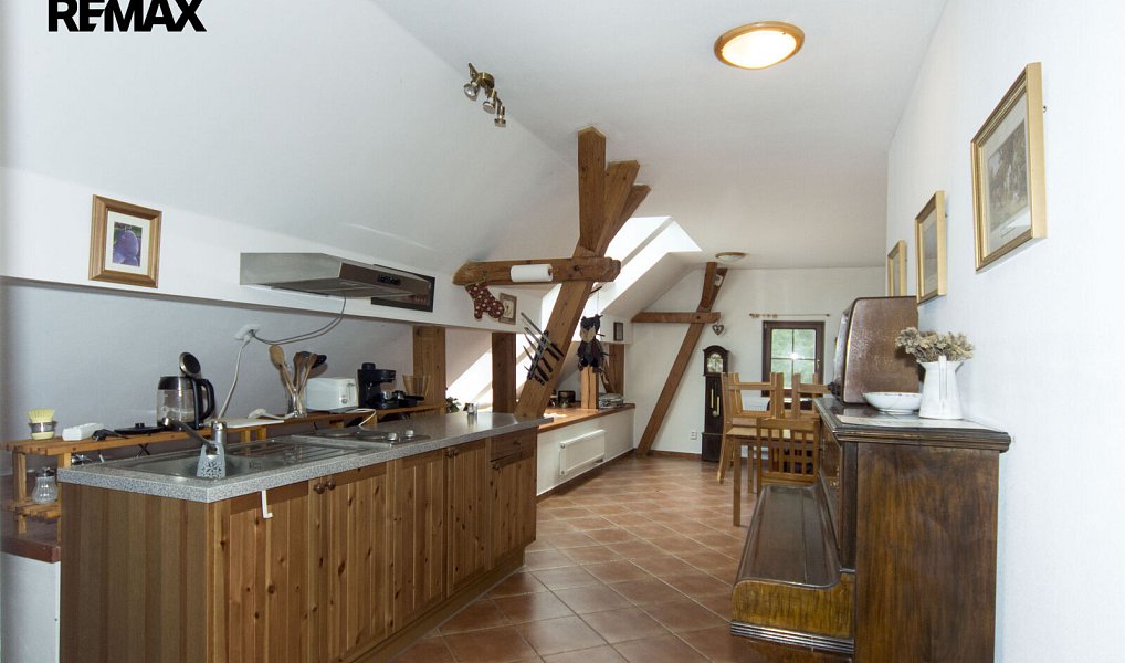 Prodej zemědělského objektu 550 m², Strmilov – náhled fotky 37