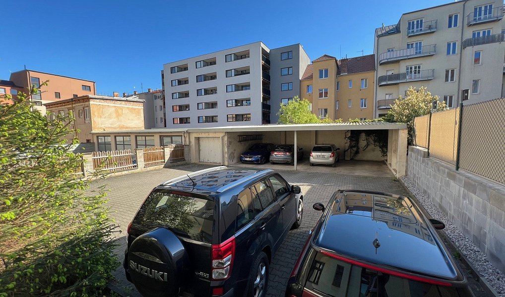 Pronájem kanceláře 136 m², Plzeň – náhled fotky 9