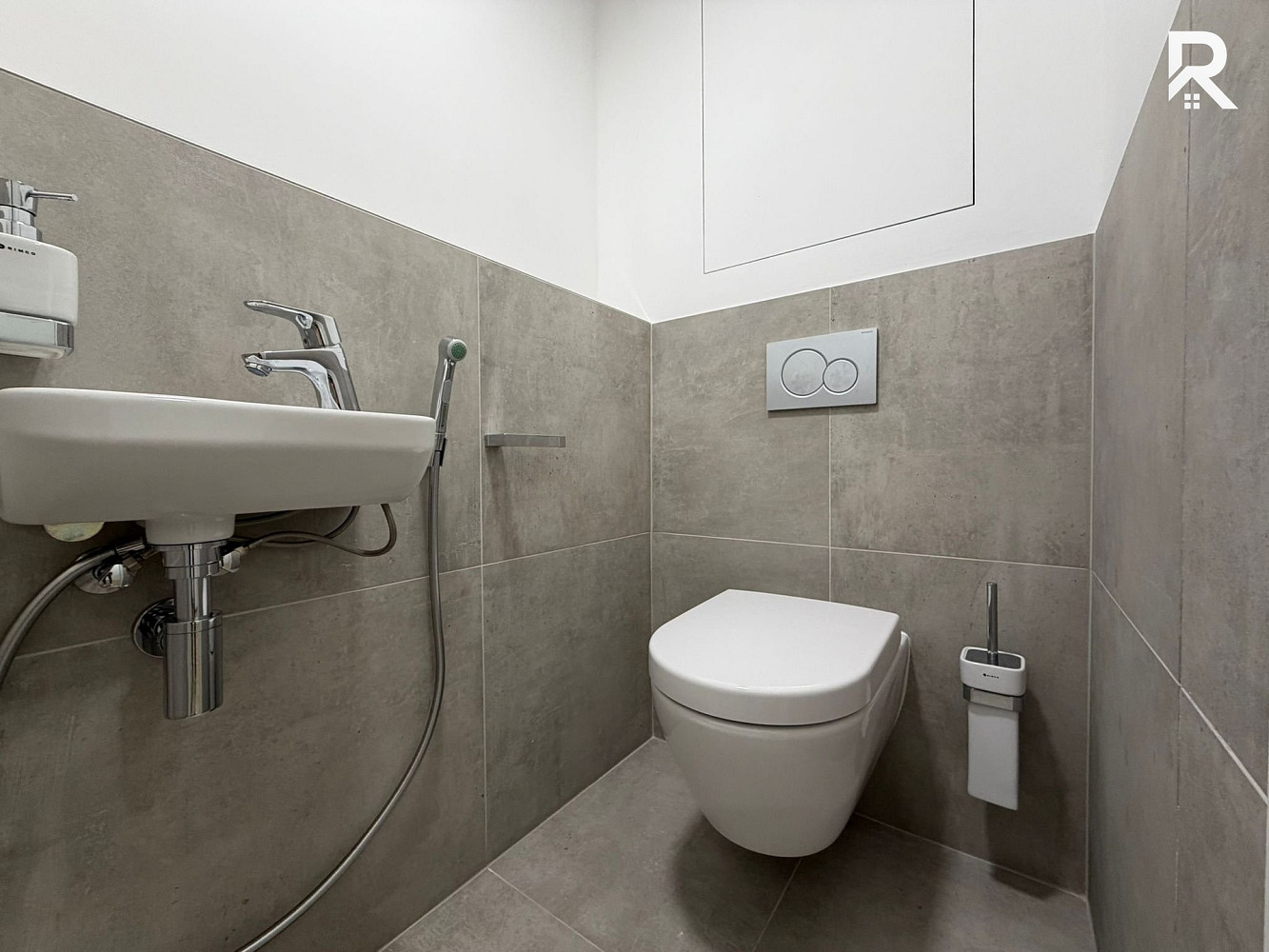 Pronájem bytu 3+kk 79 m² — photo 5