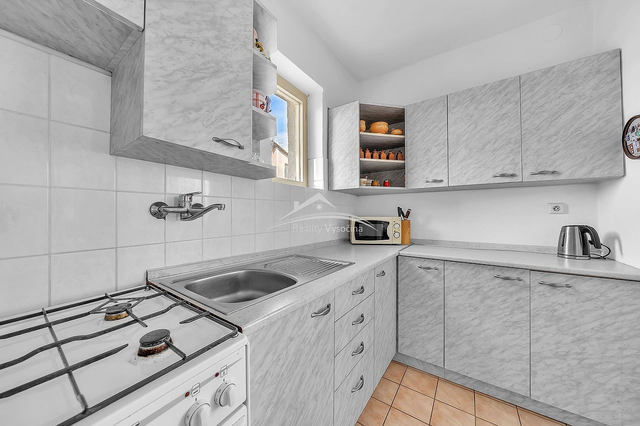 Prodej domu 190 m² s pozemkem 939 m² – fotografie 2