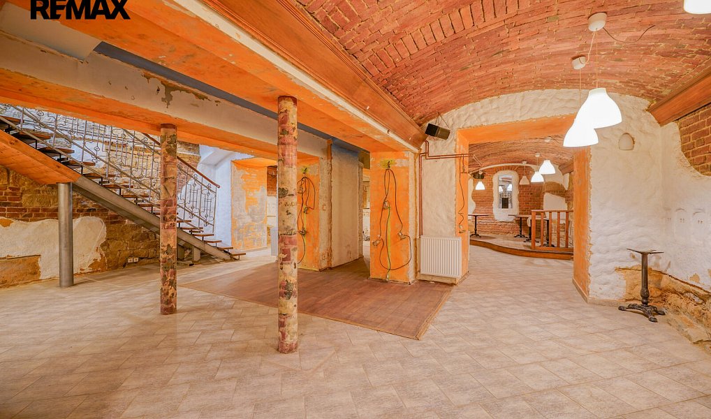 Pronájem restaurace 312 m², Plzeň – náhled fotky 12