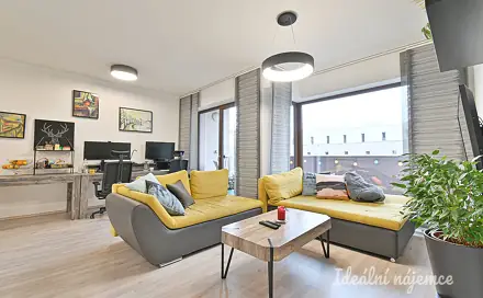 Pronájem bytu 2+kk 61 m²