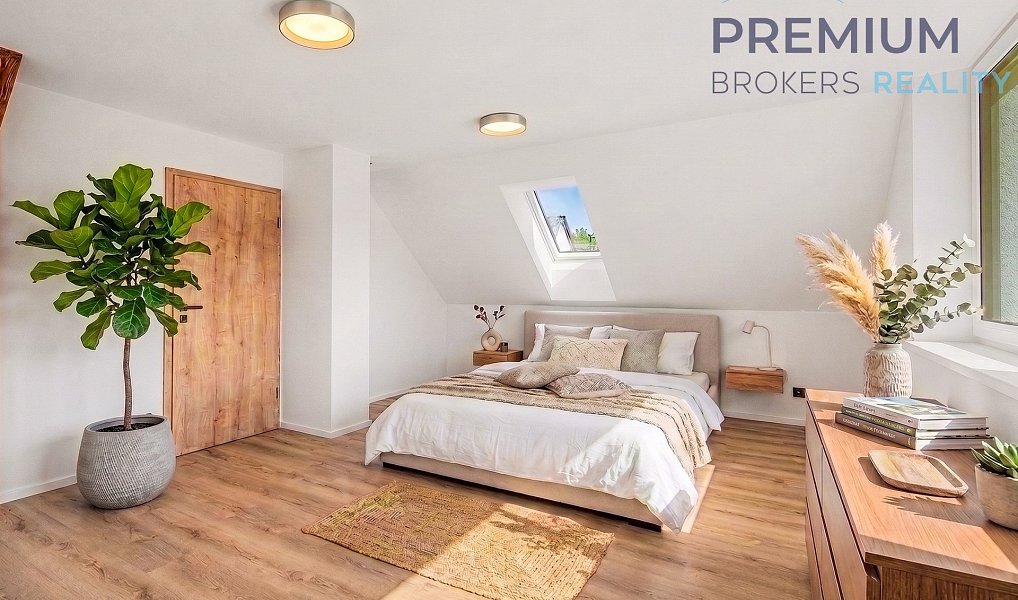 Prodej domu 102 m² s pozemkem 92 m², Nové Strašecí – náhled fotky 14
