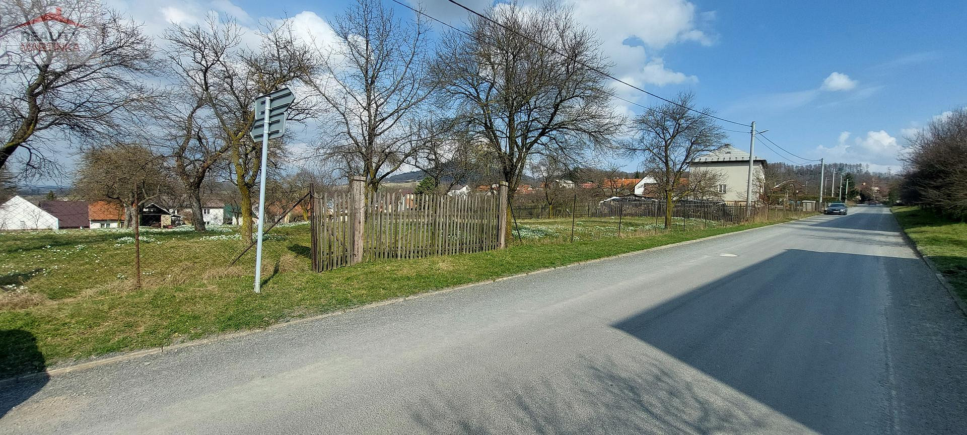 Prodej stavebního pozemku 1 563 m² – fotografie 3