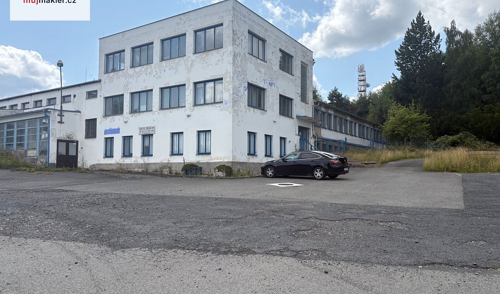Pronájem kanceláře 500 m², Háje – fotka 1 z 25