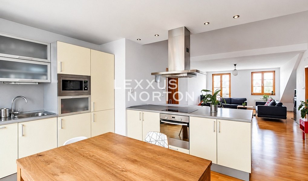 Pronájem bytu 4+kk 153 m², Praha – náhled fotky 3