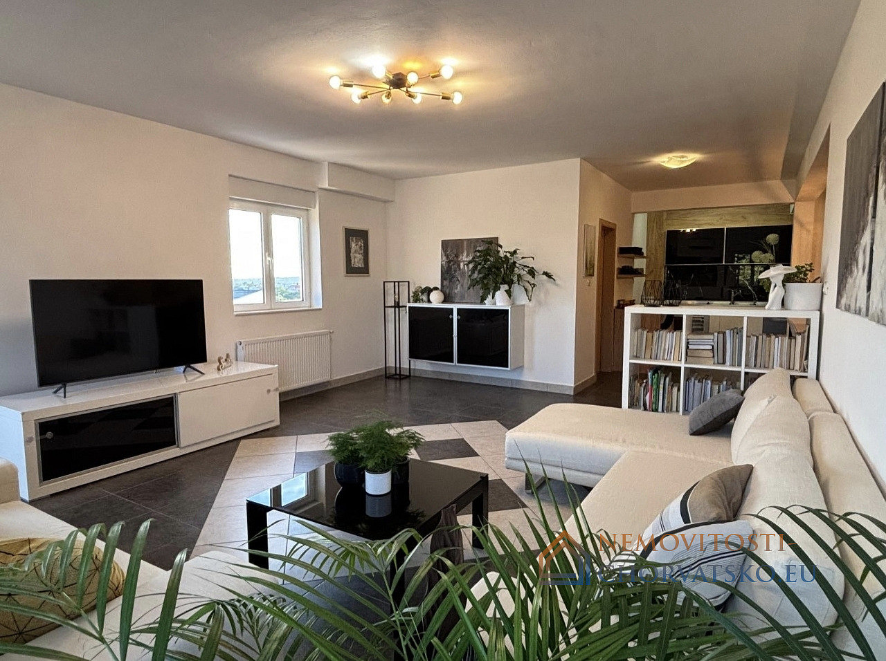 Prodej bytu 2+kk 88 m² - Widok 2