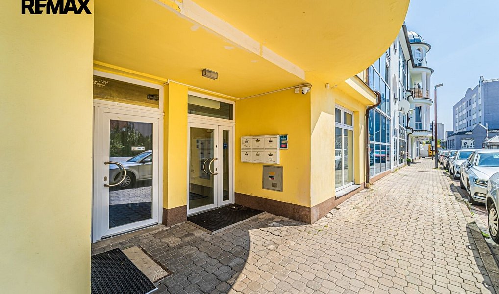 Pronájem kanceláře 100 m², Kladno – náhled fotky 7