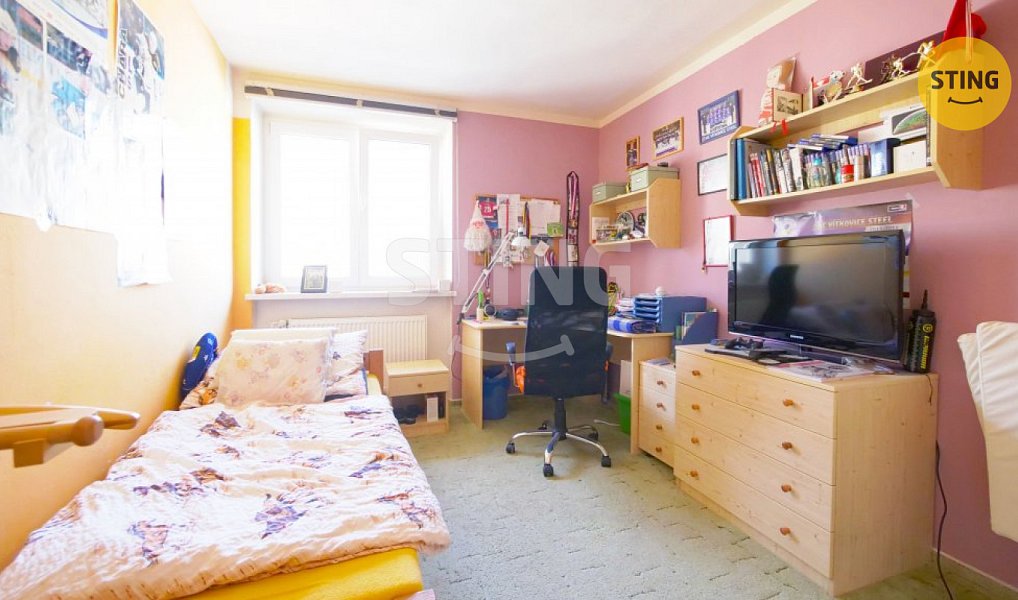 Prodej domu 295 m² s pozemkem 1 089 m², Holasovice – náhled fotky 16