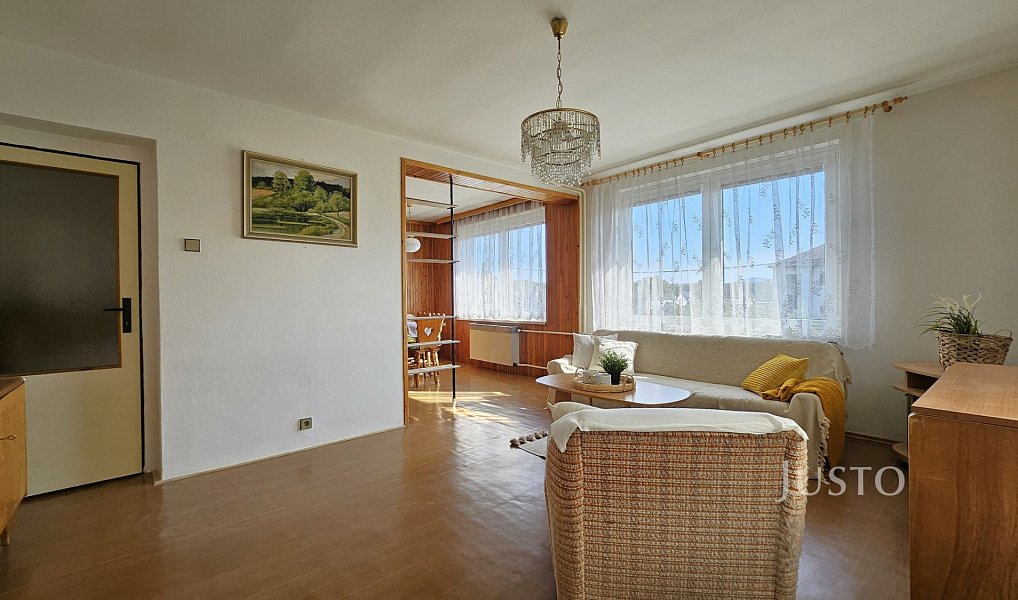 Prodej domu 296 m² s pozemkem 853 m², Strakonice – náhled fotky 5