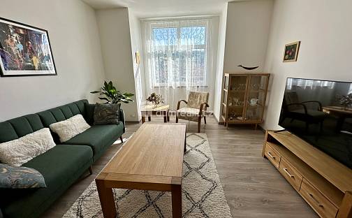 Prodej bytu 2+1 44 m², Josefa Černíka, Luhačovice, okres Zlín