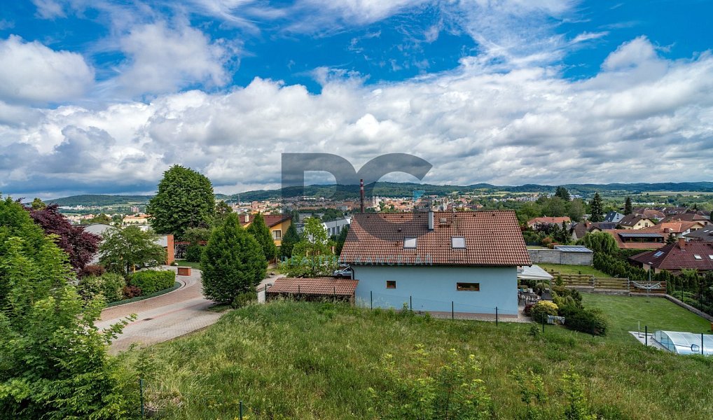 Prodej domu 226 m² s pozemkem 1 089 m², Písek – náhled fotky 32