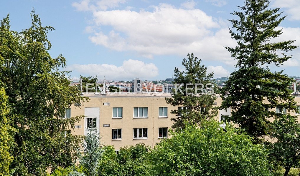 Pronájem domu 172 m² s pozemkem 295 m², Praha – náhled fotky 3