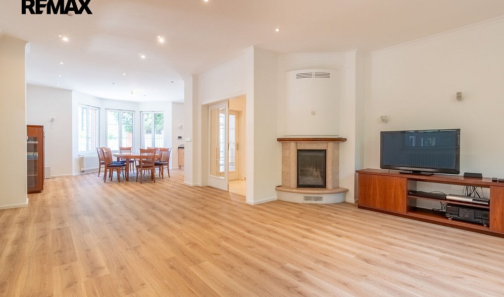 Prodej domu 507 m² s pozemkem 946 m², Praha – náhled fotky 12