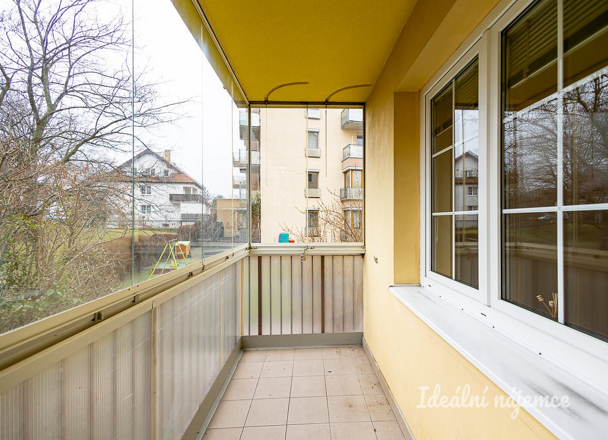 Pronájem bytu 2+kk 68 m² – fotografie 2