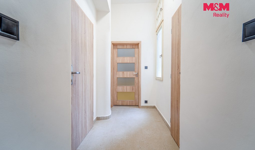 Pronájem bytu 3+1 74 m², Plzeň – náhled fotky 15