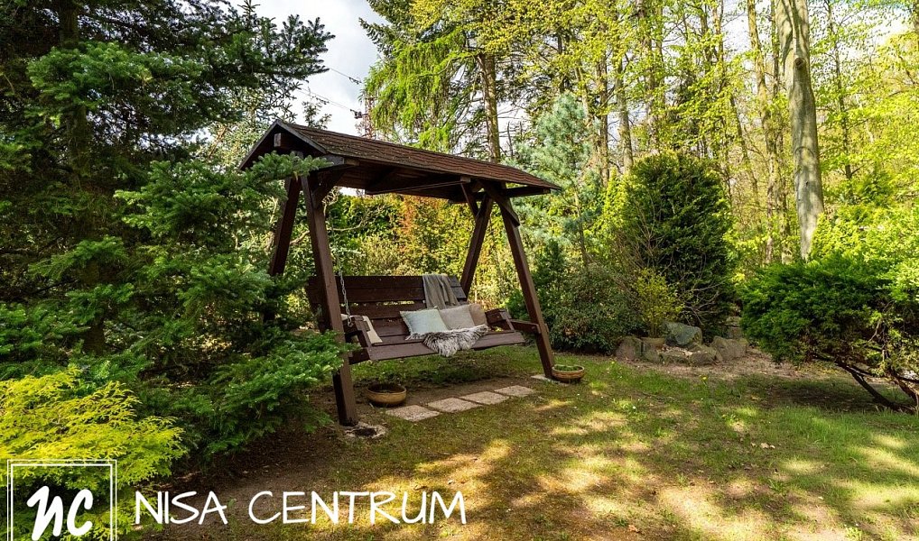 Prodej domu 304 m² s pozemkem 992 m², Krnsko – náhled fotky 8