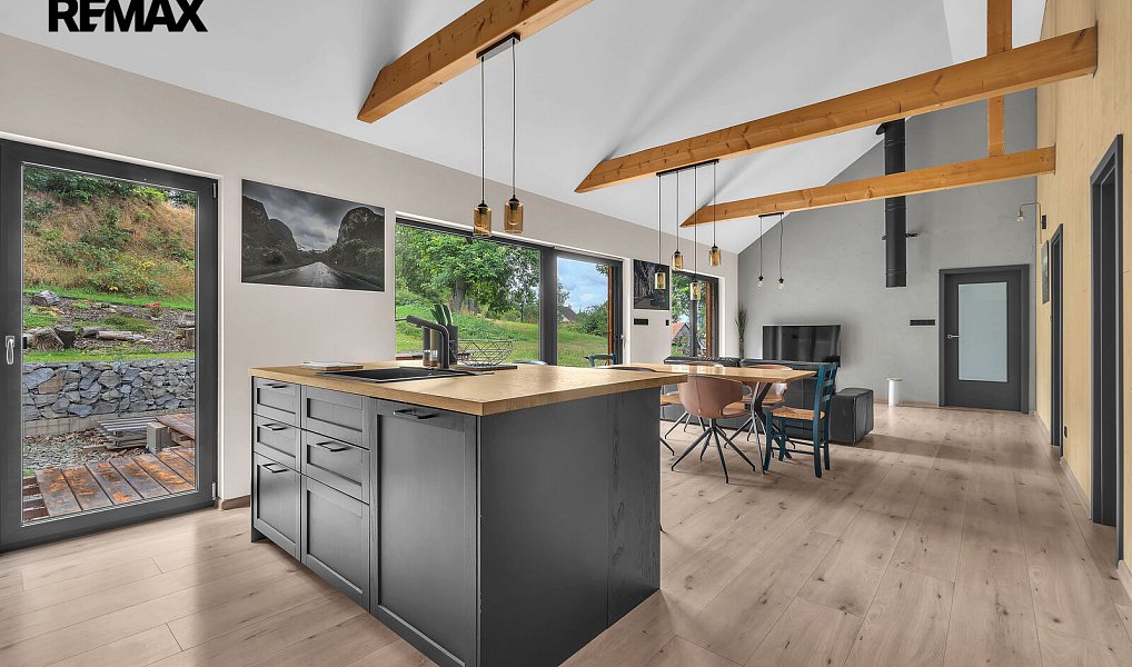 Prodej domu 114 m² s pozemkem 3 225 m², Chlum – náhled fotky 11