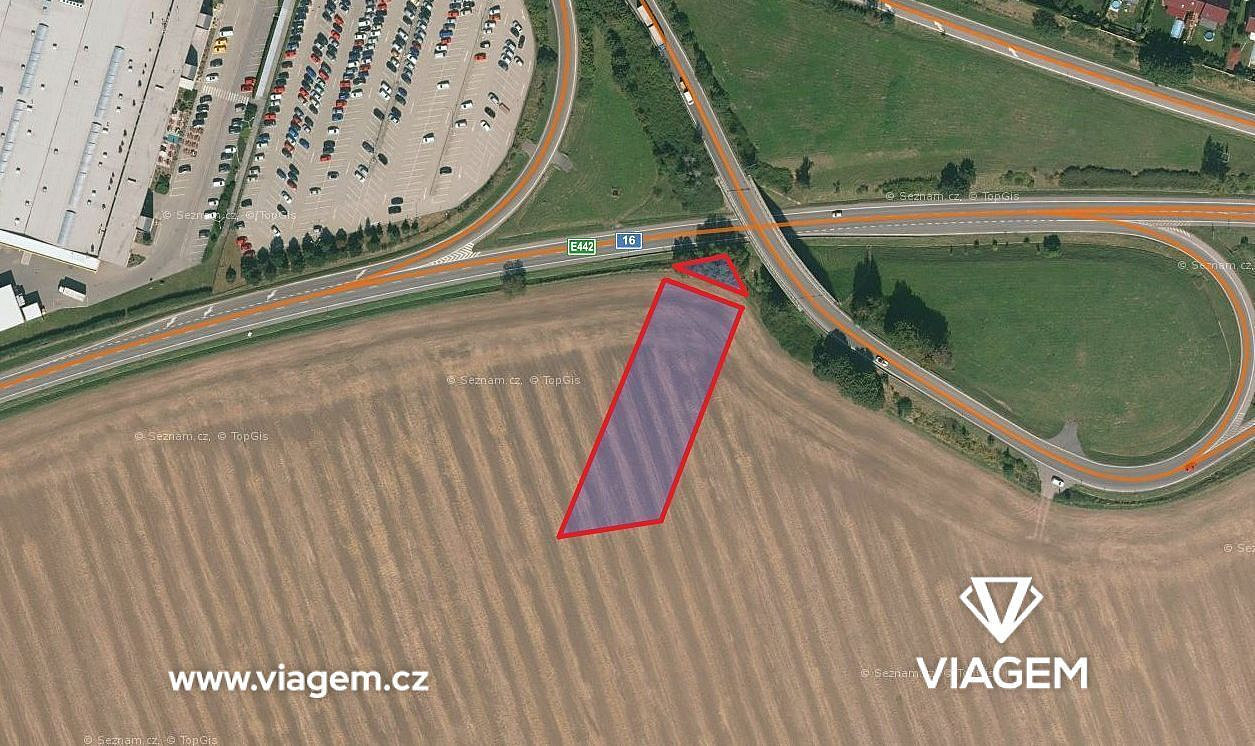 Prodej stavebního pozemku 2 894 m²