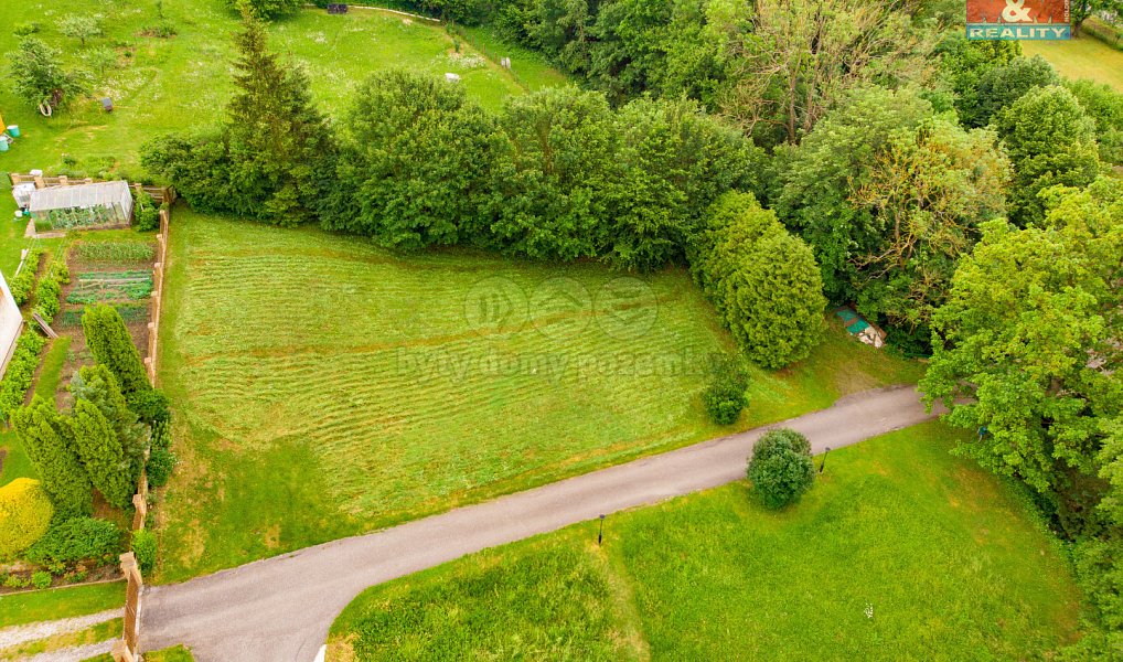 Prodej louky 877 m², Chyjice – náhled fotky 2