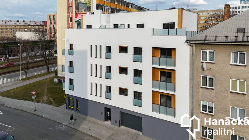 Pronájem bytu 2+kk 62 m² - Widok 2