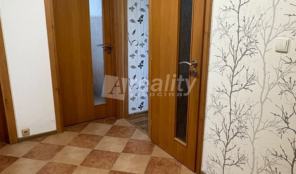 Prodej bytu 3+1 75 m², Třebíč – náhled fotky 25