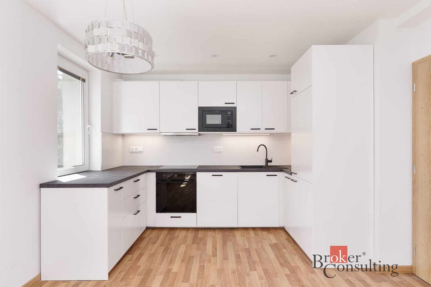 Prodej bytu 4+kk 70 m²