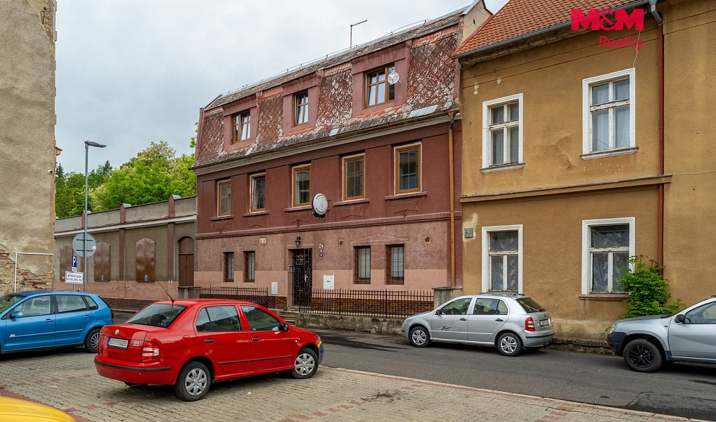 Prodej restaurace 170 m², Bílina – náhled fotky 2