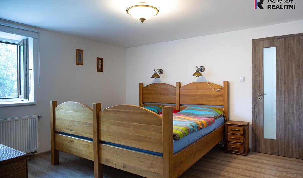 Prodej domu 212 m² s pozemkem 869 m², Třeboň – náhled fotky 9