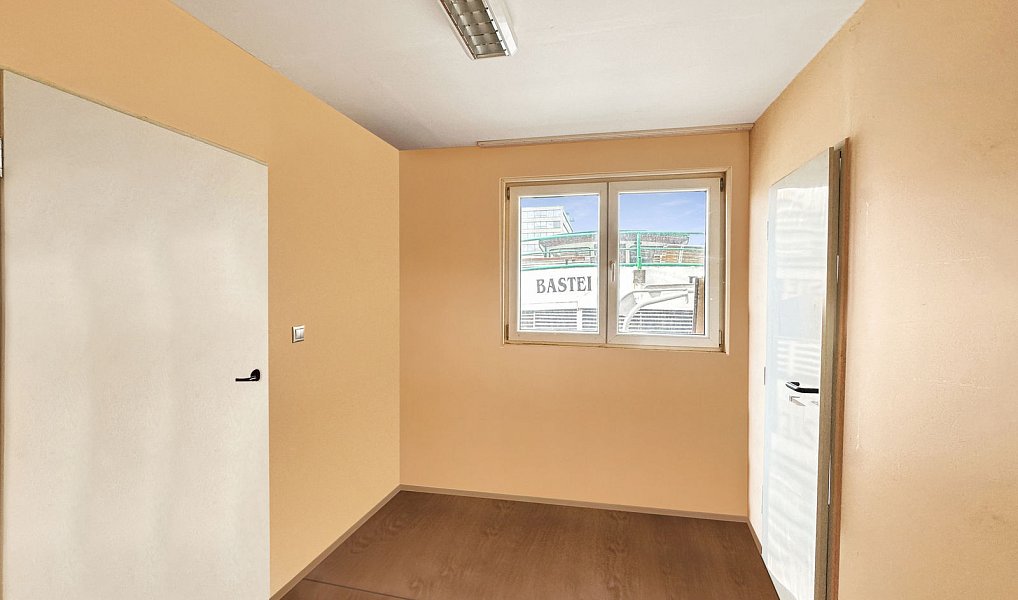 Prodej chaty/chalupy 45 m² s pozemkem 83 m², Praha – náhled fotky 2