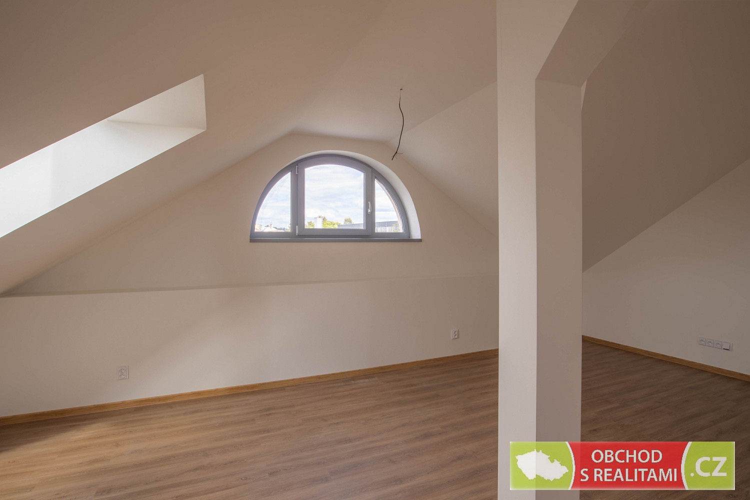 Pronájem bytu 1+kk 63 m² — photo 3