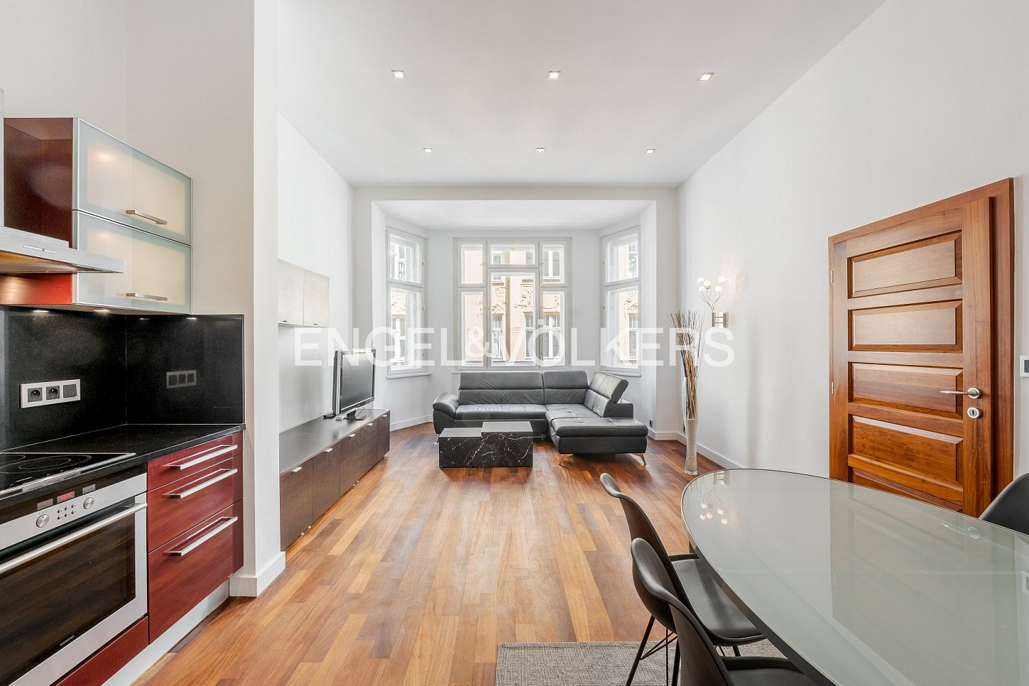 Pronájem bytu 2+kk 70 m² – fotografie 4